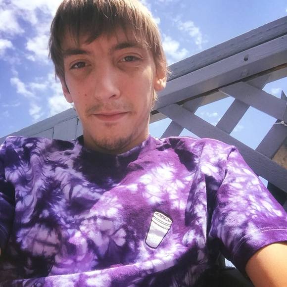 Meet your Posher, David - Picture 1 of 1